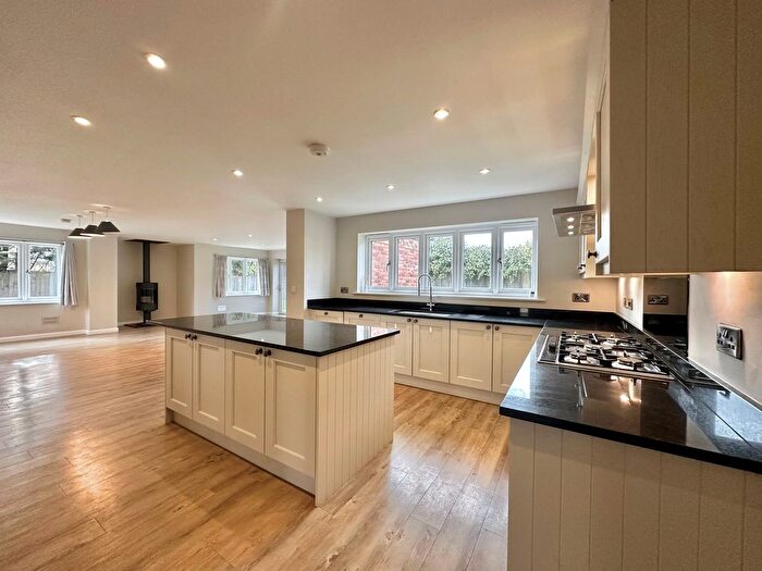 4 Bedroom Property To Rent In Kingsland Close, Doddington, March, PE15