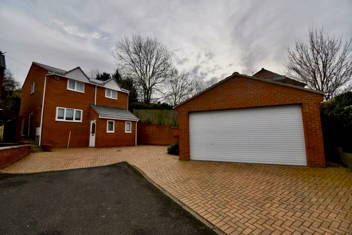4 Bedroom Detached House To Rent In Croughton Close, Kingsthorpe, Northampton, NN2