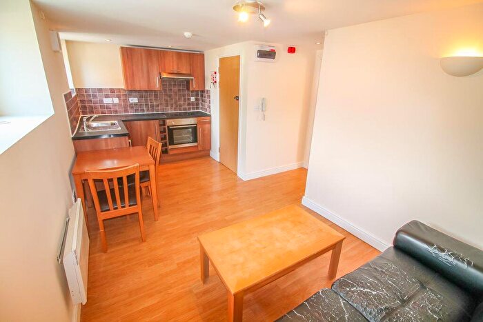 1 Bedroom Flat To Rent In Richmond Road, Roath, Cardiff, CF24