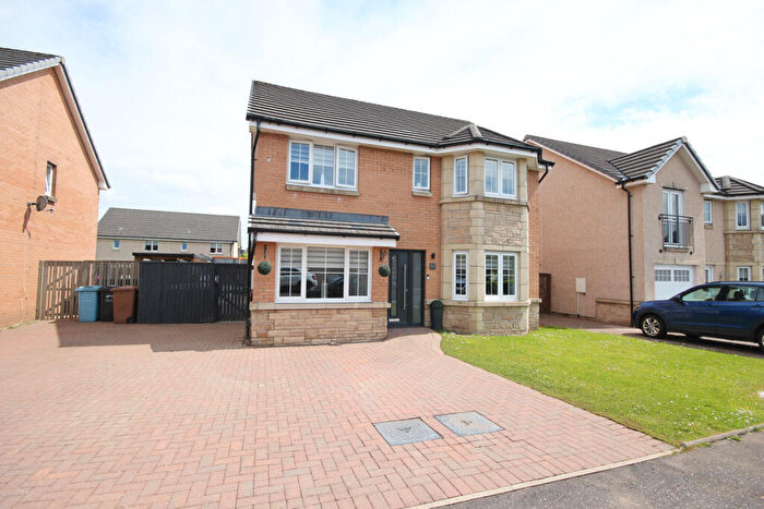 4 Bedroom Detached House For Sale In Cambridge Crescent, Airdrie, ML6