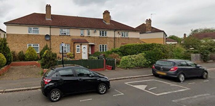 3 Bedroom Terraced House To Rent In Worton Road, Isleworth, TW7