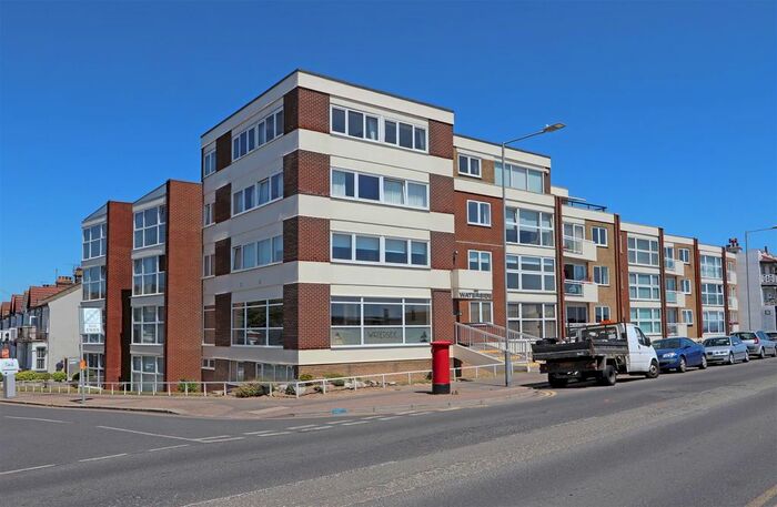 2 Bedroom Flat To Rent In Eastern Esplanade, Southend-On-Sea, SS1