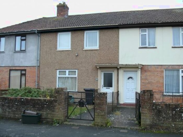 3 Bedroom Terraced House To Rent In York Road, Bridgwater TA6