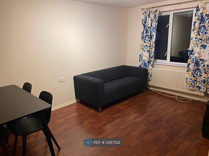 1 Bedroom Flat To Rent In Elizabeth House, London, SE8