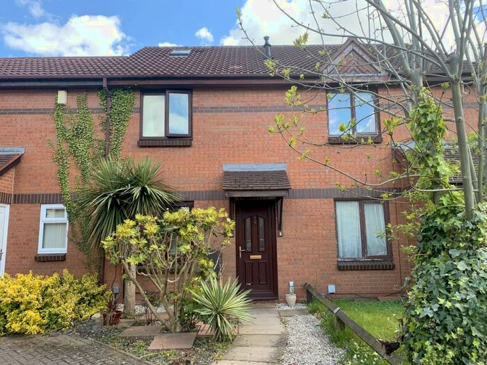 2 Bedroom House To Rent In Collycroft Place, Acocks Green, B27