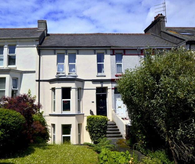 5 Bedroom Terraced House To Rent In Alexandra Road, Plymouth, Devon, PL4