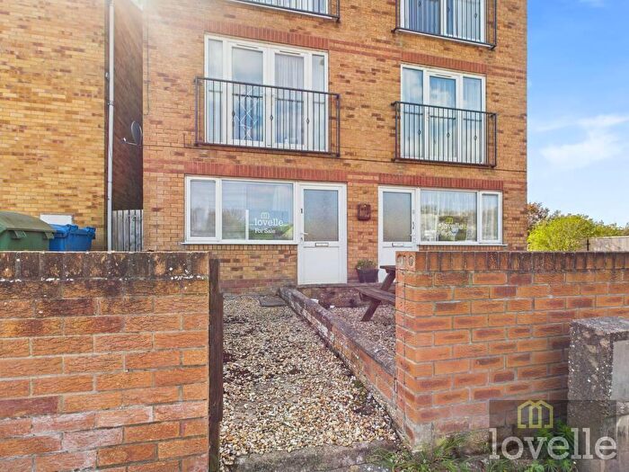 1 Bedroom Flat For Sale In Quebec Road, Mablethorpe, LN12