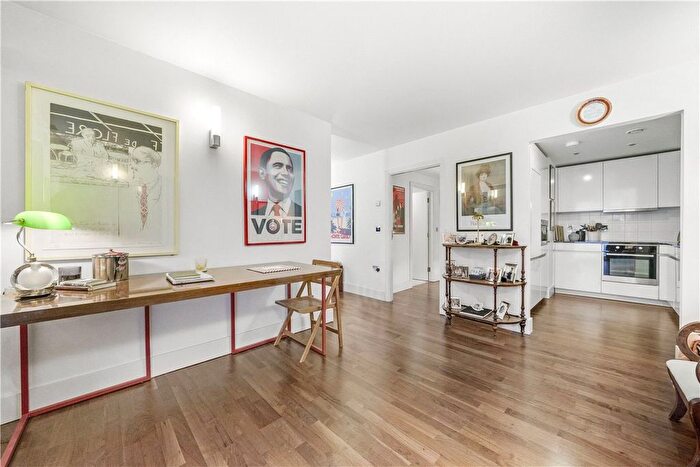 1 Bedroom Flat To Rent In Weymouth Street, Marylebone, London, W1W