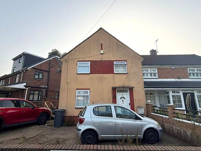 3 Bedroom Detached House For Sale In Aldgate Avenue, Leicester, LE5