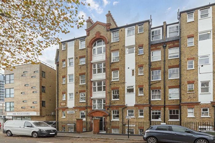 1 Bedroom Flat To Rent In Chiswick Road, Chiswick, W4