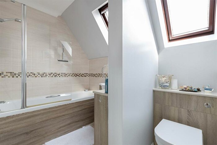 4 Bedroom Detached House For Sale In Mill Road, Beccles, NR34