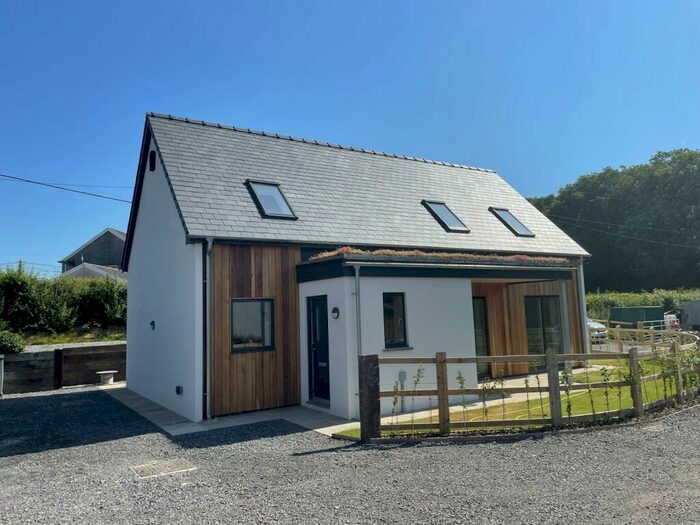 3 Bedroom Detached House For Sale In Llys Garn, Bethlehem, Llandeilo, Carmarthenshire., SA19