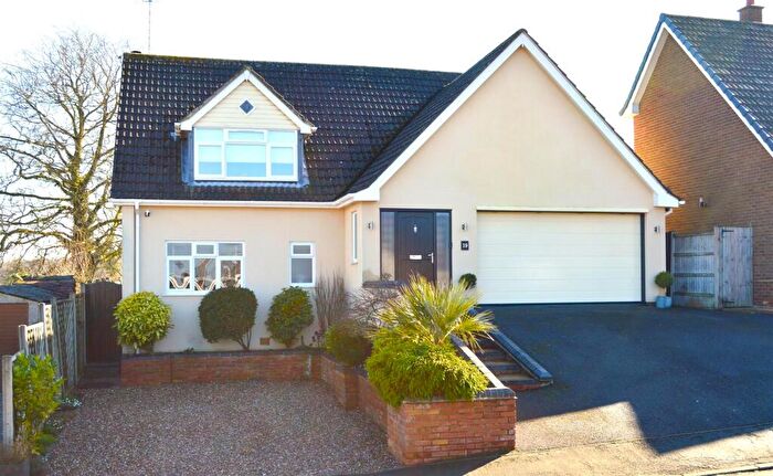 4 Bedroom Detached House For Sale In Chestnut Lane, Clifton Campville, Tamworth., B79