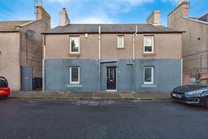 3 Bedroom Flat For Sale In Reform Street, Montrose, Angus, DD10