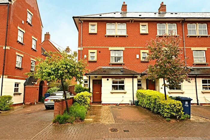 4 Bedroom House To Rent In Rickyard CloseOxford, OX1