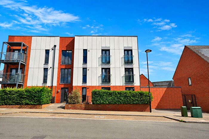 2 Bedroom Apartment For Sale In Gifford Lane, Upton, Northampton, NN5