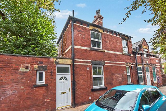 2 Bedroom Terraced House For Sale In Chapel Lane, Leeds, West Yorkshire, LS6