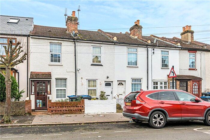 2 Bedroom Terraced House For Sale In Boston Road, Croydon, CR0