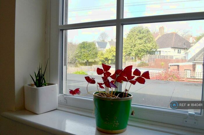 1 Bedroom Flat To Rent In Carden Ave, Brighton, BN1