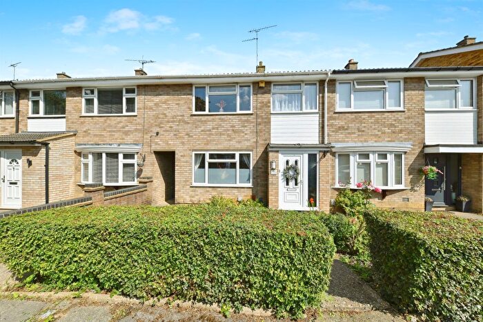 3 Bedroom Terraced House For Sale In Wellington Road, Stevenage, SG2