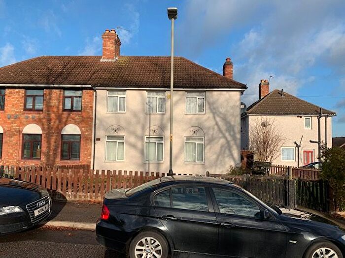 3 Bedroom Semi-Detached House To Rent In Southfields Drive, Leicester, LE2