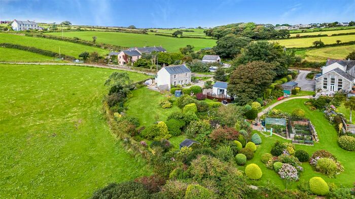 3 Bedroom Detached House For Sale In Trenoweth, Mabe Burnthouse, Penryn, TR10