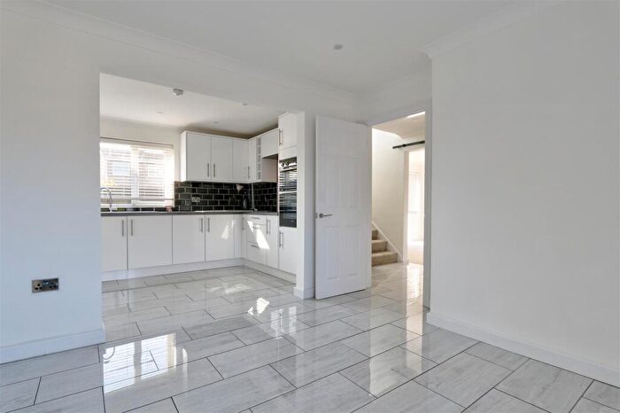 4 Bedroom House To Rent In Merlin Drive, Off Downham Road, Ely, CB6