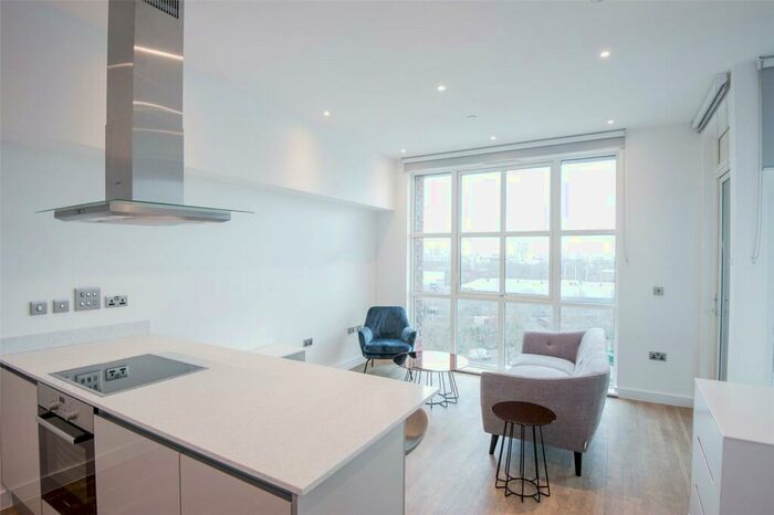 Apartment To Rent In Maritime Street, London, SE16