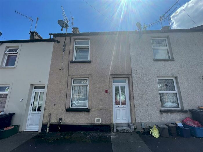 2 Bedroom House To Rent In St. Mary Street, Newport, NP20