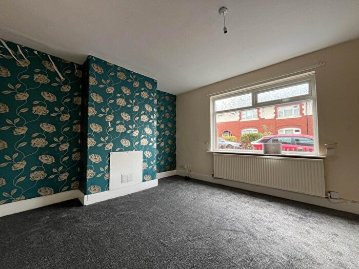 3 Bedroom Terraced House To Rent In Hope Street, Dukinfield, SK16