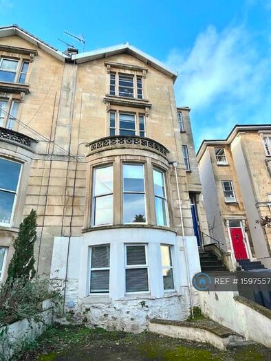 1 Bedroom Flat To Rent In Cotham Brow, Bristol, BS6
