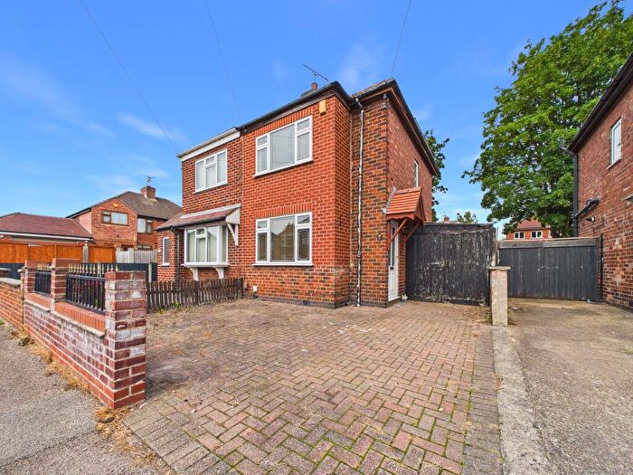 2 Bedroom Semi-Detached House For Sale In Oakleigh Avenue, Chaddesden, DE21