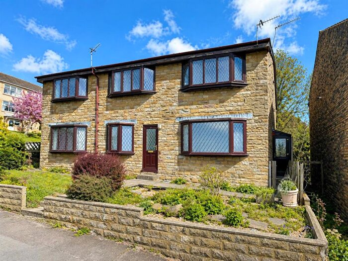 1 Bedroom Flat For Sale In Springwood Place, Bolton Outlanes, Bradford, BD2