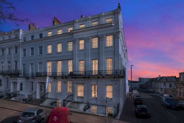4 Bedroom Flat To Rent In Sussex Square, Brighton, BN2
