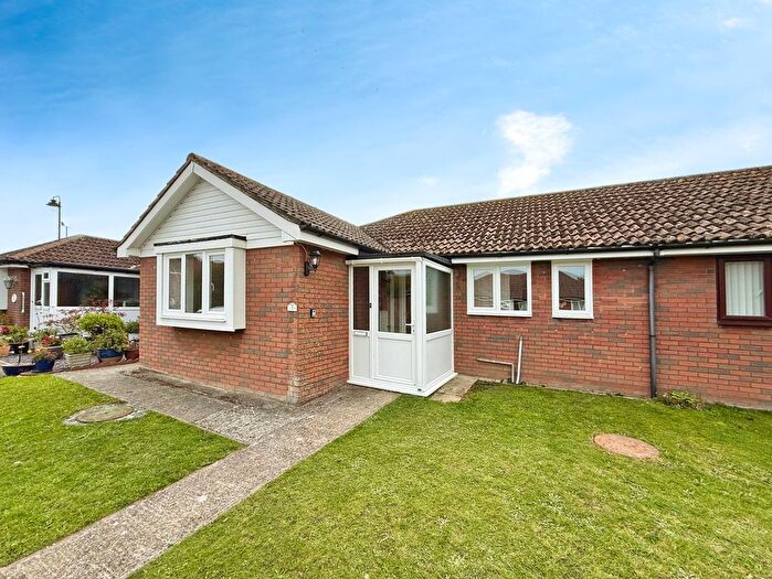 2 Bedroom Semi-Detached Bungalow For Sale In Scotts Acre, Camber, TN31