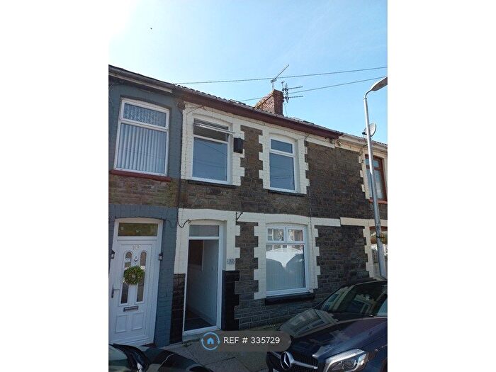 3 Bedroom Terraced House To Rent In New Street, Ferndale, CF43