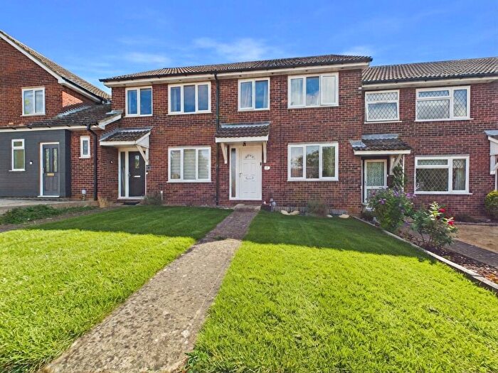 3 Bedroom Terraced House For Sale In Squires Court, Eaton Socon, St. Neots, PE19
