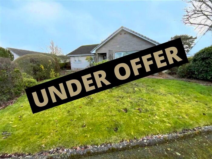 3 Bedroom Detached Bungalow For Sale In Raecroft Avenue, Collin, Dumfries, DG1