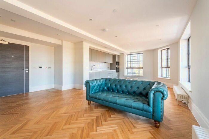 1 Bedroom Flat To Rent In Acre Lane, Brixton, London, SW2