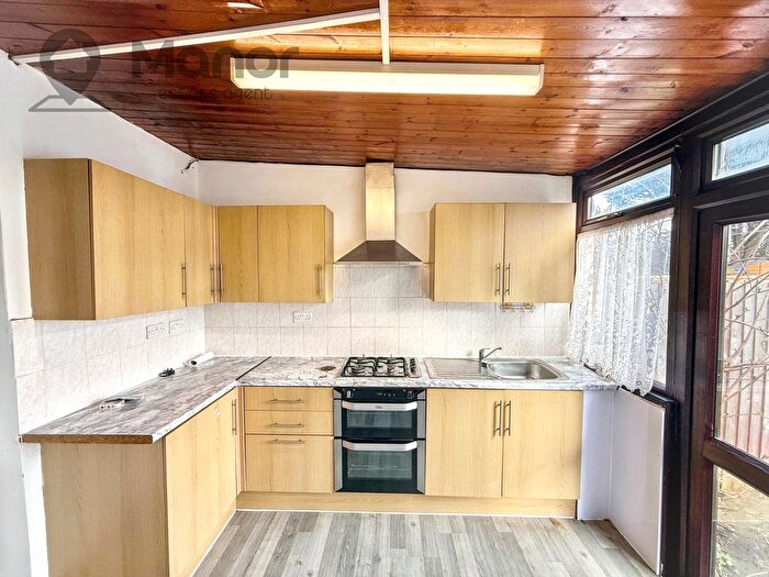 3 Bedroom End Terrace House To Rent In Wolsey Avenue, East Ham, E6