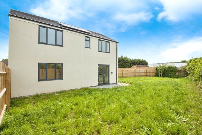 3 Bedroom Detached House For Sale In Jarnail Close, Bishopsworth, BS13