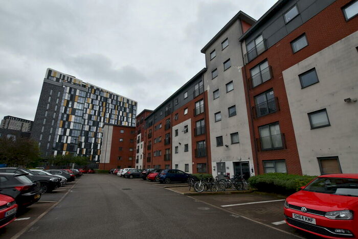 2 Bedroom Apartment To Rent In Woden Street Salford Greater Manchester, M5