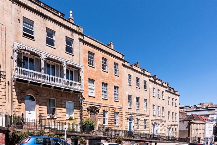 3 Bedroom Flat To Rent In Charlotte Street, Bristol, BS1