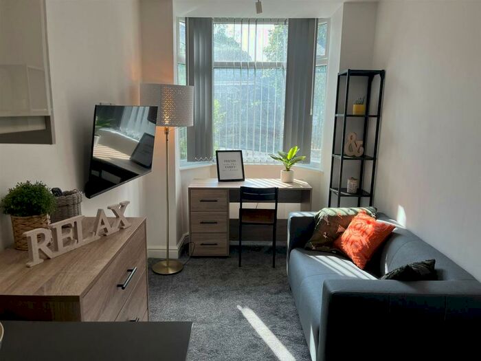 1 Bedroom Private Hall To Rent In Ullswater Road, Lancaster, LA1