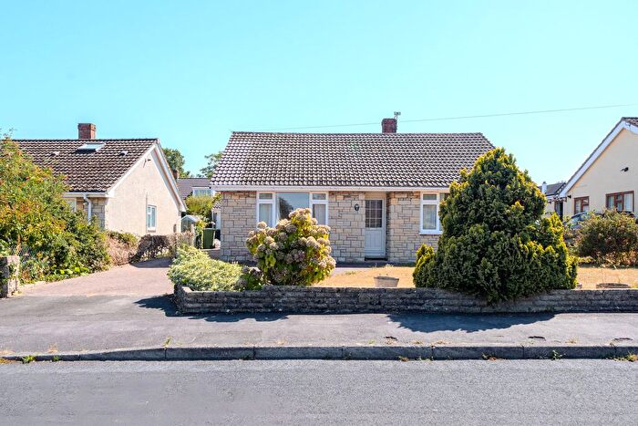 3 Bedroom Bungalow For Sale In Wirewood Crescent, Chepstow, NP16