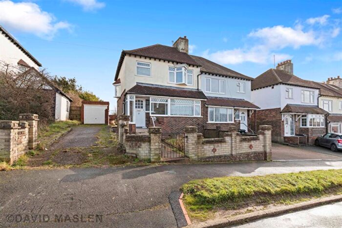 3 Bedroom House To Rent In Bevendean Crescent, Brighton, BN2