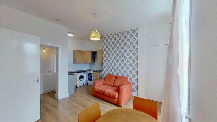 1 Bedroom Flat To Rent In Hawthornvale, Edinburgh, EH6