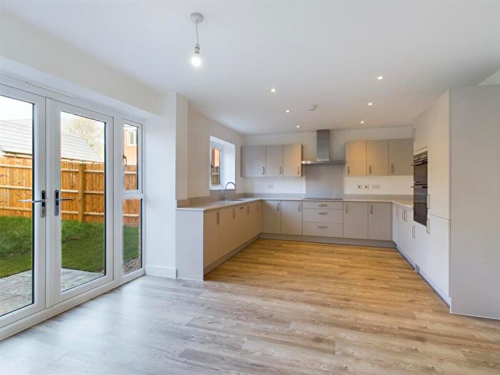 4 Bedroom Detached House For Sale In Mortimer Manor, Bewdley, DY12