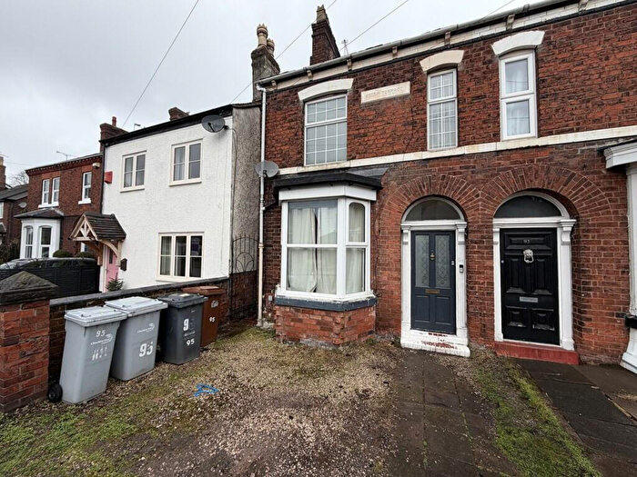 3 Bedroom Semi-Detached House For Sale In Crewe Road, Alsager, ST7
