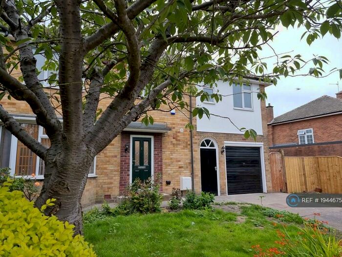 5 Bedroom Semi-Detached House To Rent In Eastcliffe Avenue, Newcastle Upon Tyne, NE3